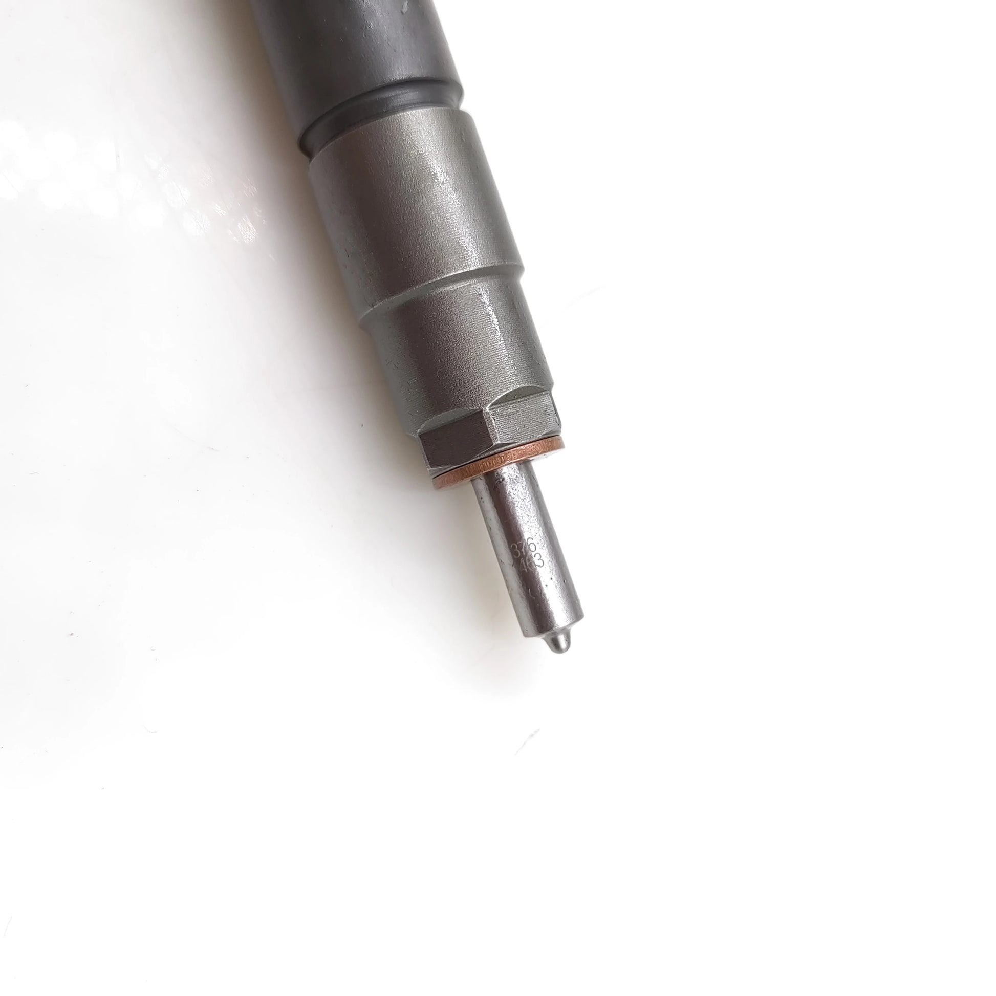0445110172 diesel fuel injector detail image
